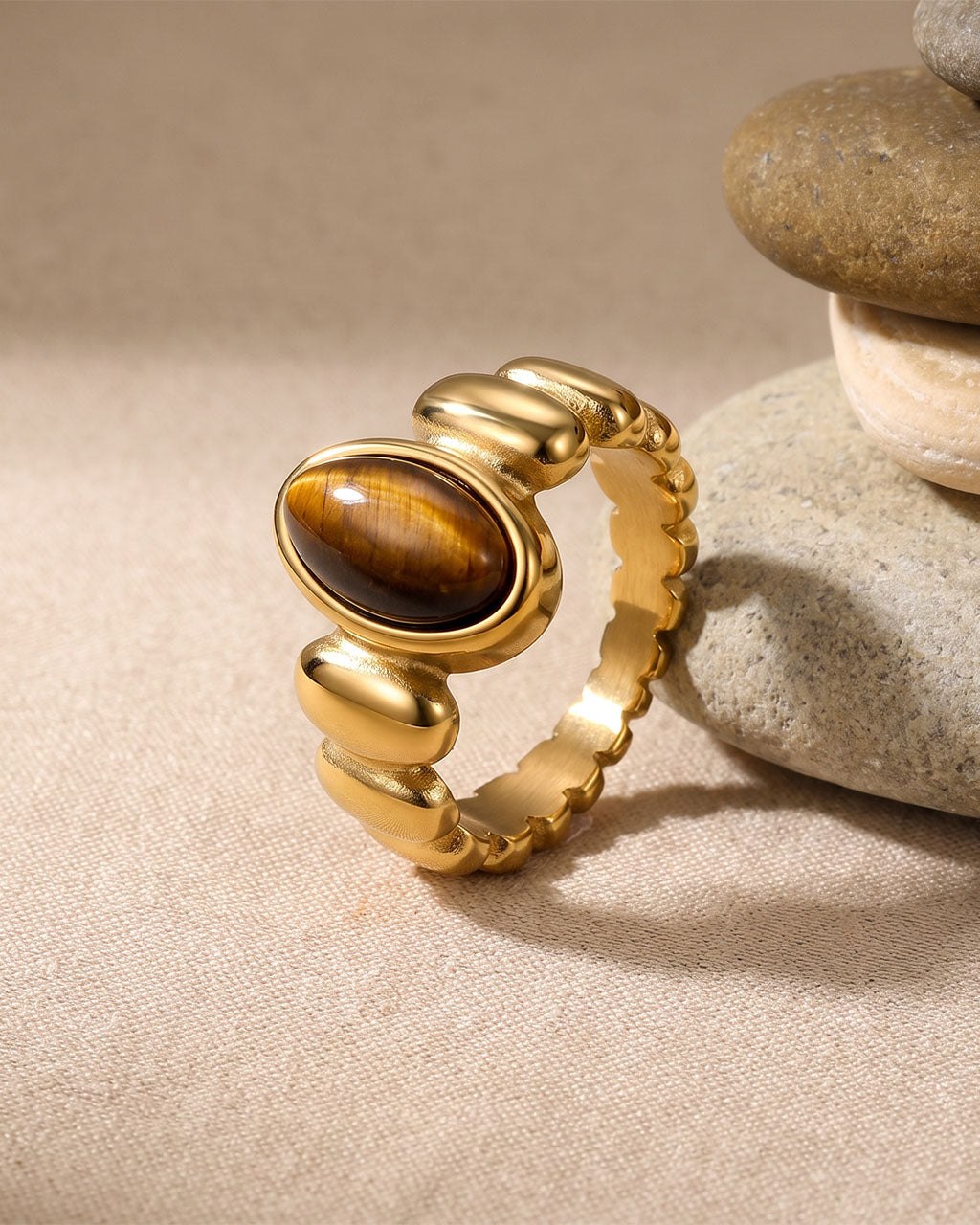 Bezel Oval Cabochon Ripple Band Waterproof Gold Ring