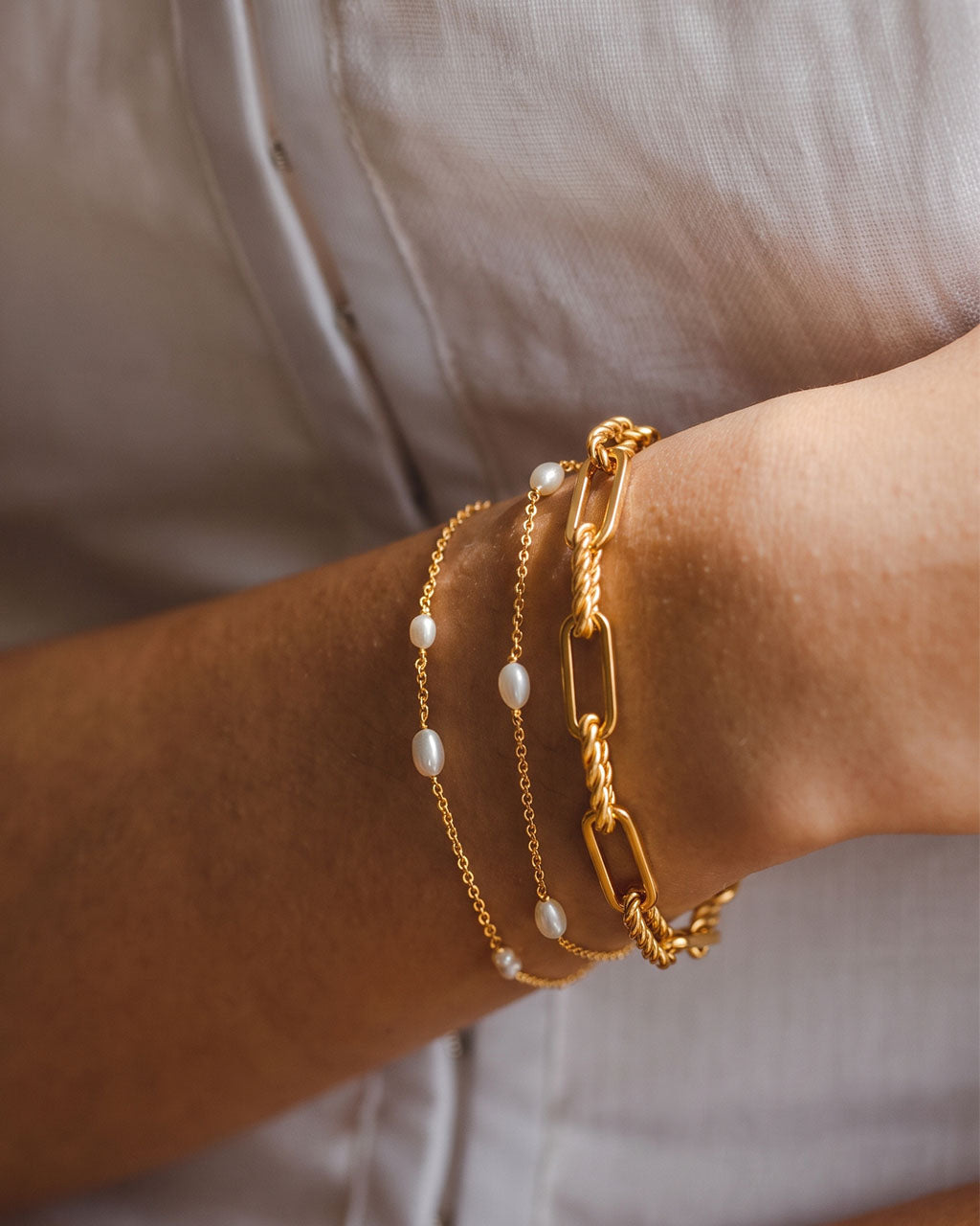 Bold Twisted Paperclip Chain Waterproof Gold Bracelet