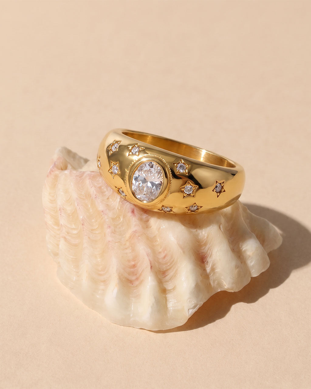 Celestial Star Set Halo Dome Band Waterproof Gold Ring