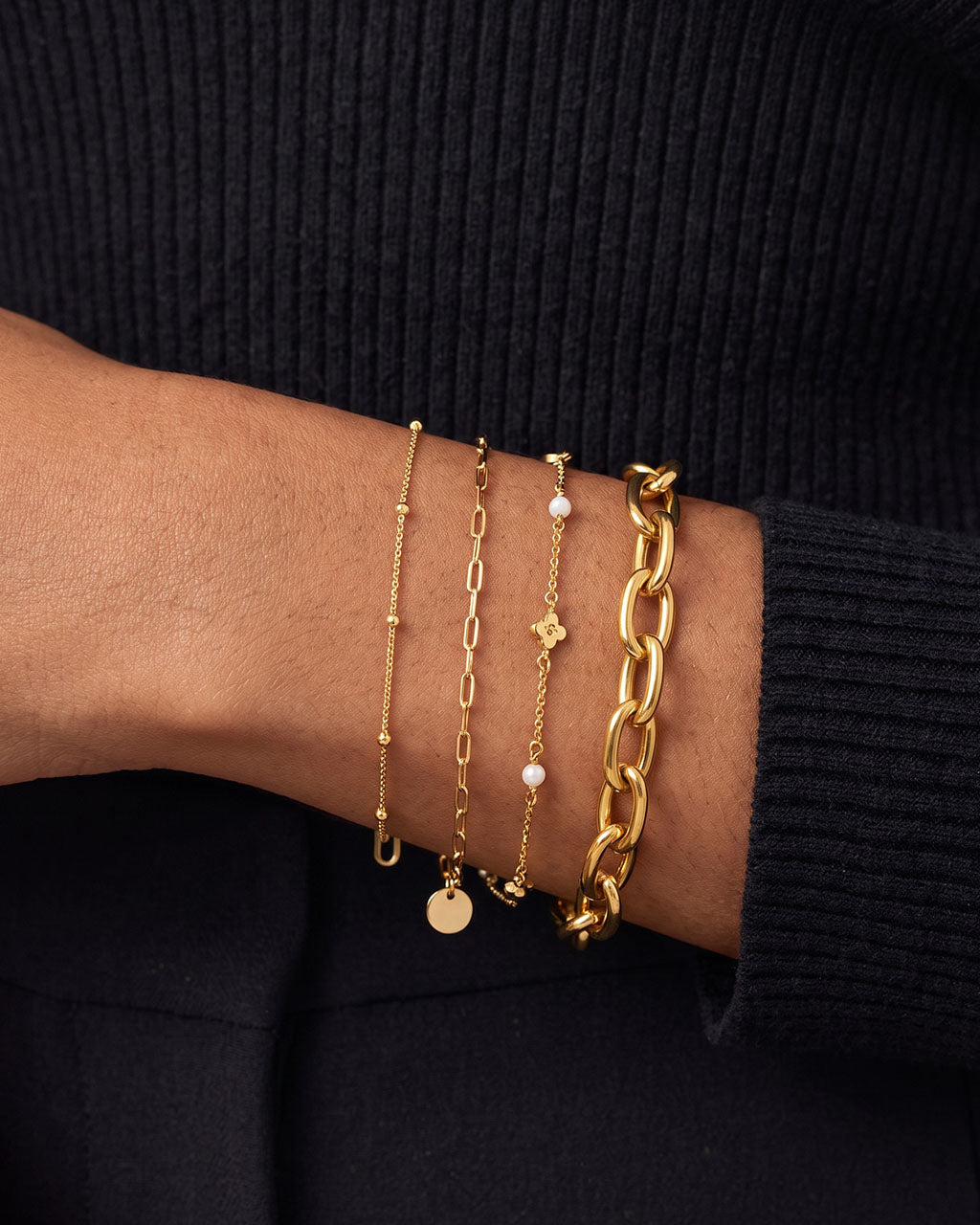 Polished Oval Link T Bar Waterproof Gold Bracelet
